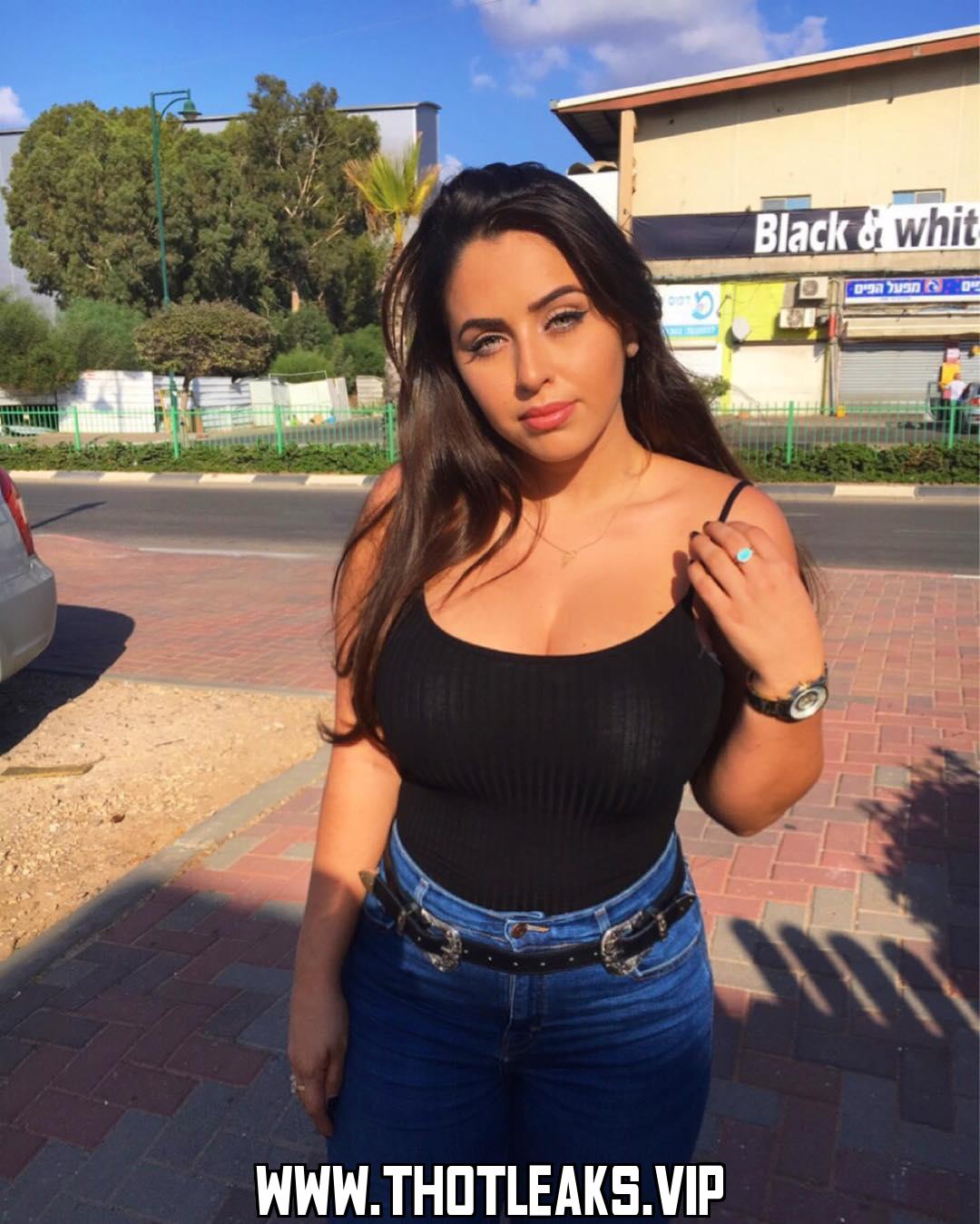 Noya Cohen Huge Breasts Sexy Black Hair Average Body Jewish